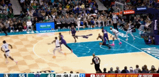 金年会体育你就说帅不帅吧😎三球连续两记不讲理追身三分轰进 助队追平