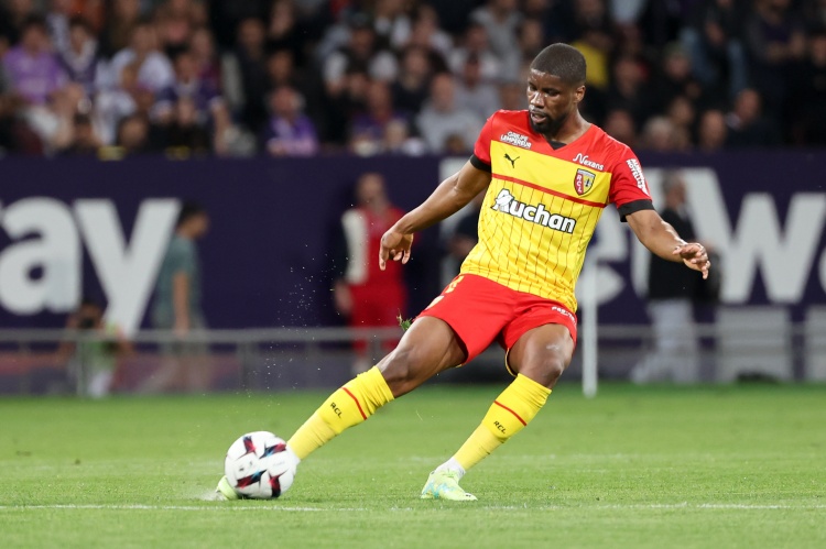 jinnianhui金年会迪马济奥:尤文有意26岁中卫丹索,朗斯愿意让其离队