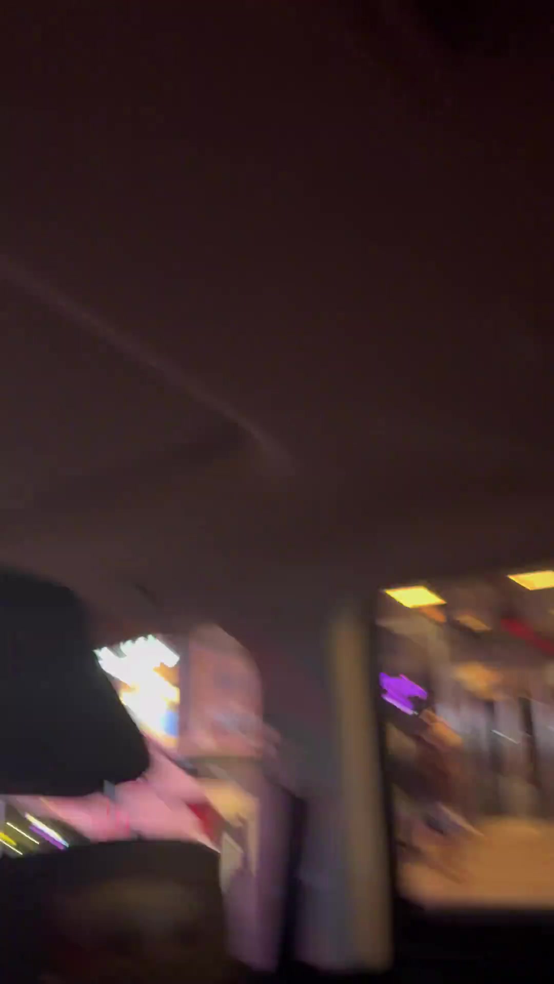 金年会金字招牌诚信至上哪吒2登上纽约时代广场！马布里：期待小哪吒冲击百亿票房！