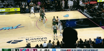 金年会体育阿德巴约:最后时刻的几次失误直接让我们葬送了比赛