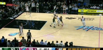 金年会体育阿德巴约:最后时刻的几次失误直接让我们葬送了比赛