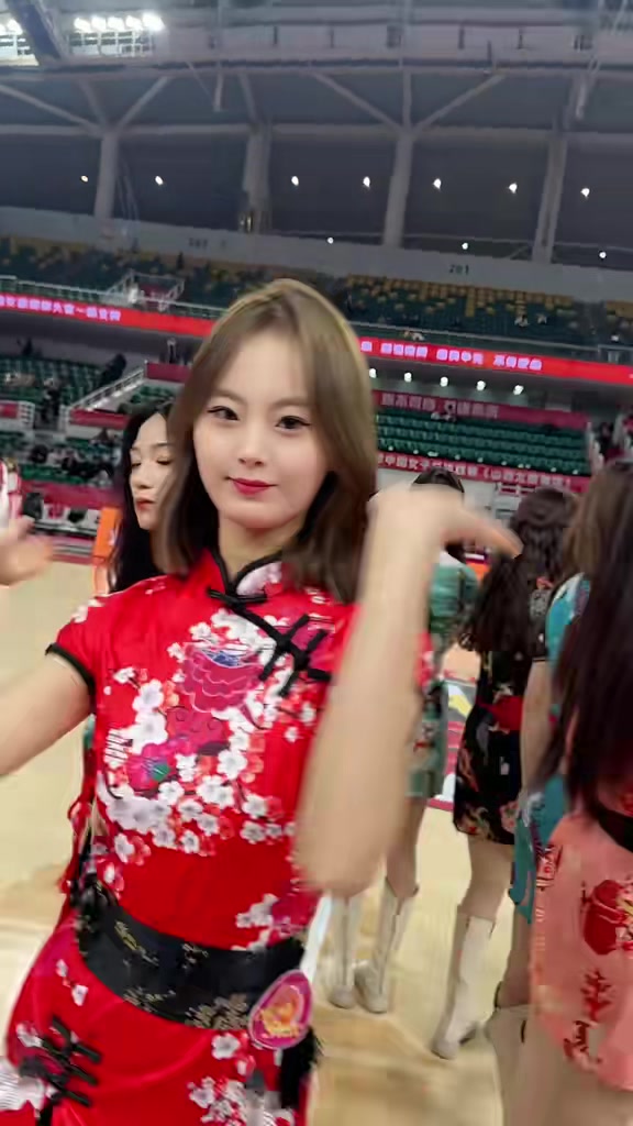 金年会金字招牌诚信至上😍山西男篮主场啦啦队晒舞蹈视频：知道你喜欢最后一个